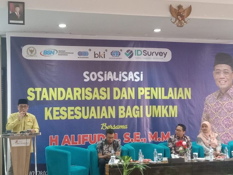 Sosialisasi Anggota Komisi Vll Alifudin, Staff Alifudin Halangi Wartawan Liputan Kegiatan Publik