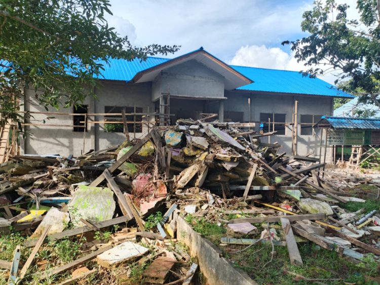 Pekerjaan DAK di SMPN 1 Pinoh Selatan Disorot, Pengawasan Dinilai Lemah