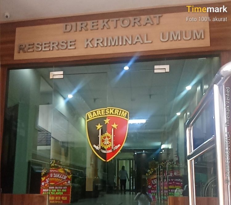 Resmi! Oknum Inisial “M” Dilaporkan Warga Kuala Buayan Ke Polda Kalbar